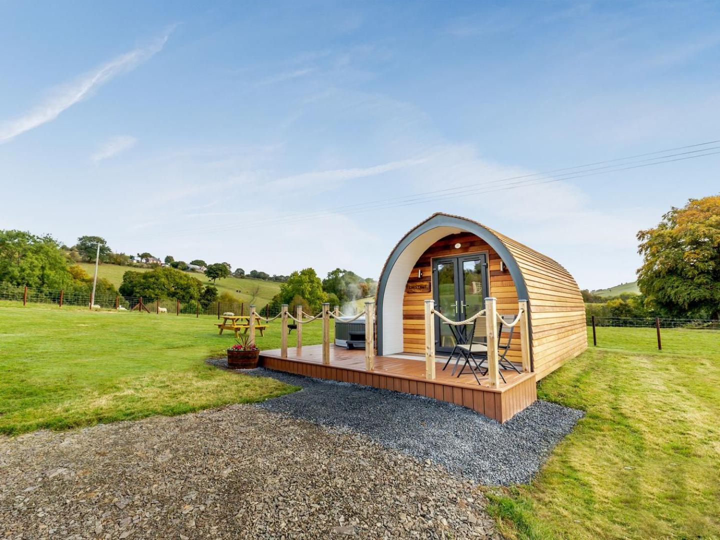 Chestnut-Uk36261 Villa Llanfair Caereinion Kültér fotó